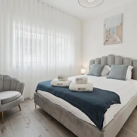 Διαμέρισμα Guestready - An Elegant In The Centre