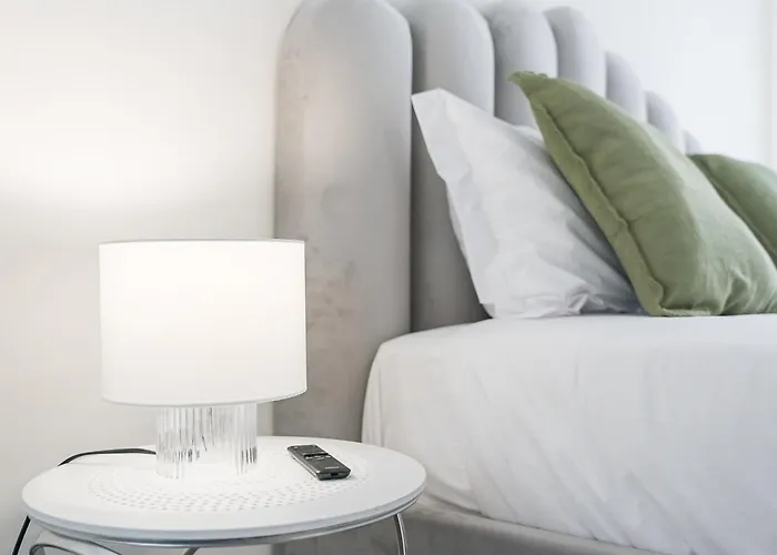 Guestready - An Elegant In The Centre