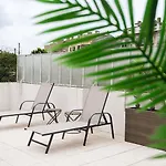 شقة Guestready - An Elegant In The Centre *